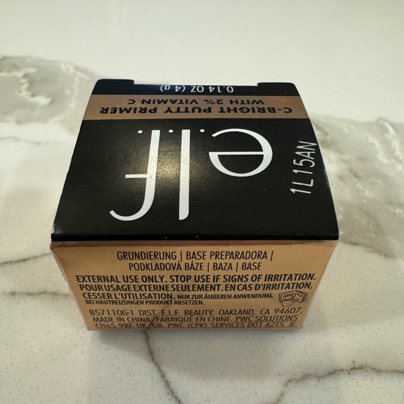 🌸5/$25🌸 ELF c-bright putty primer with 2% vitamin c - Picture 2 of 3